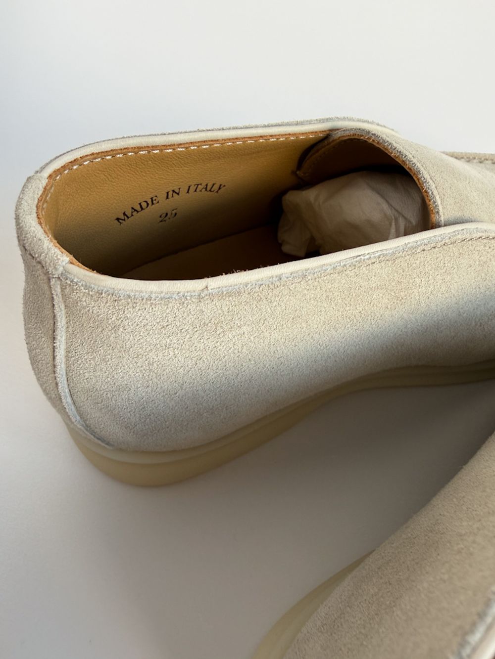 Новые замшевые лоферы Loro Piana, 25