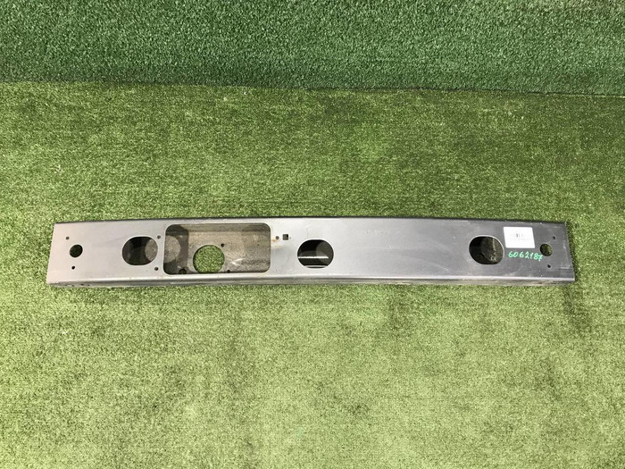 Усилитель передний Range Rover Vogue 4 (2012-2022)