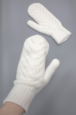 Варежки В008-02 экрю