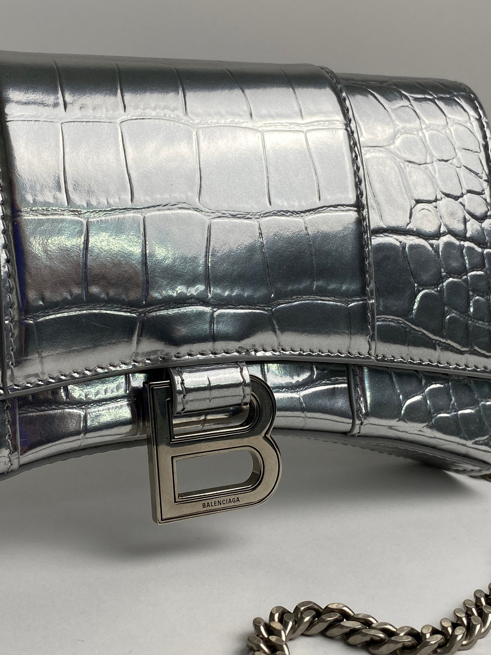 Сумка Balenciaga Hourglass