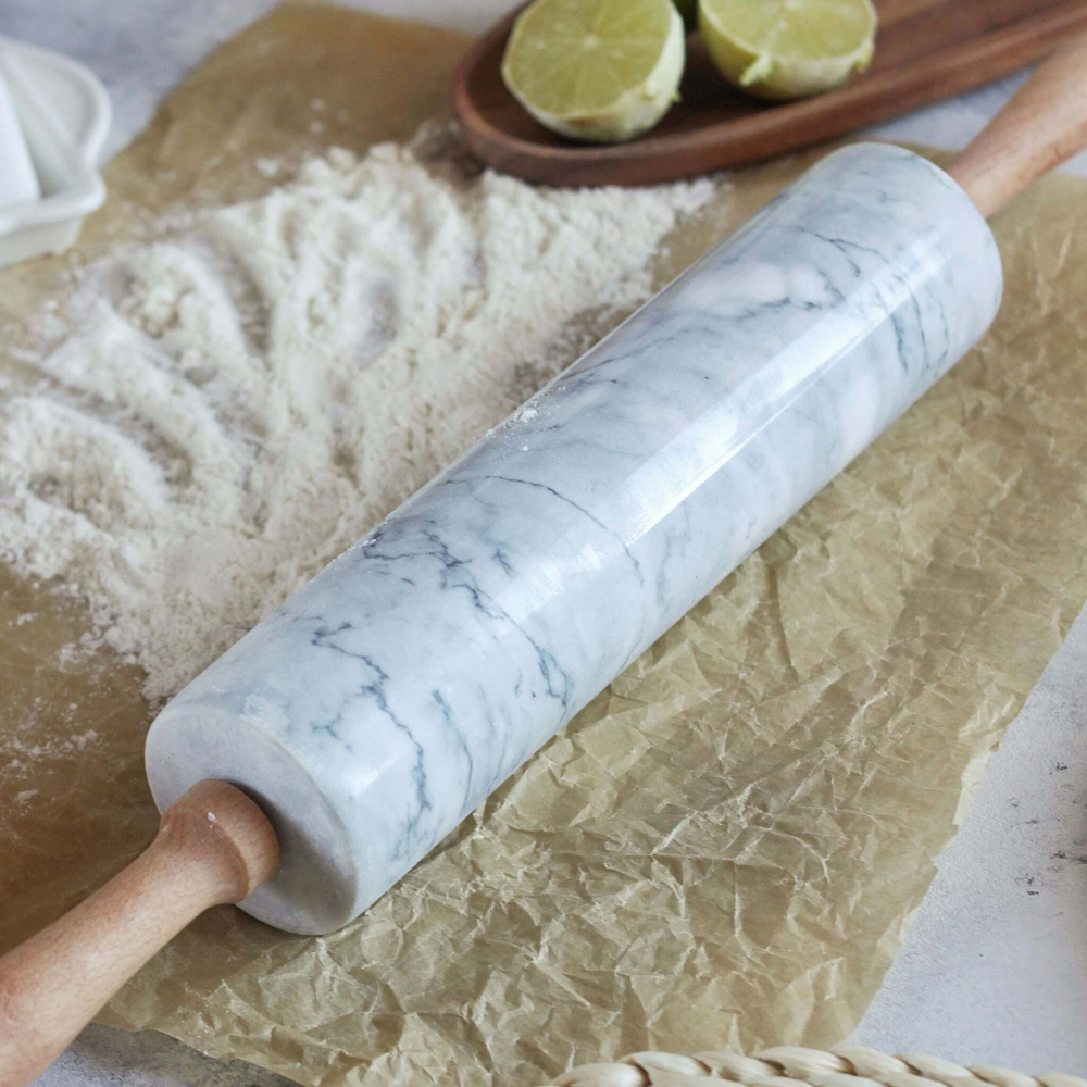 Скалка из камня с деревянной подставкой 45х5 см