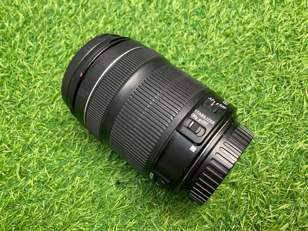 Canon EF-S 18-135mm 3.5-5.6 IS STM