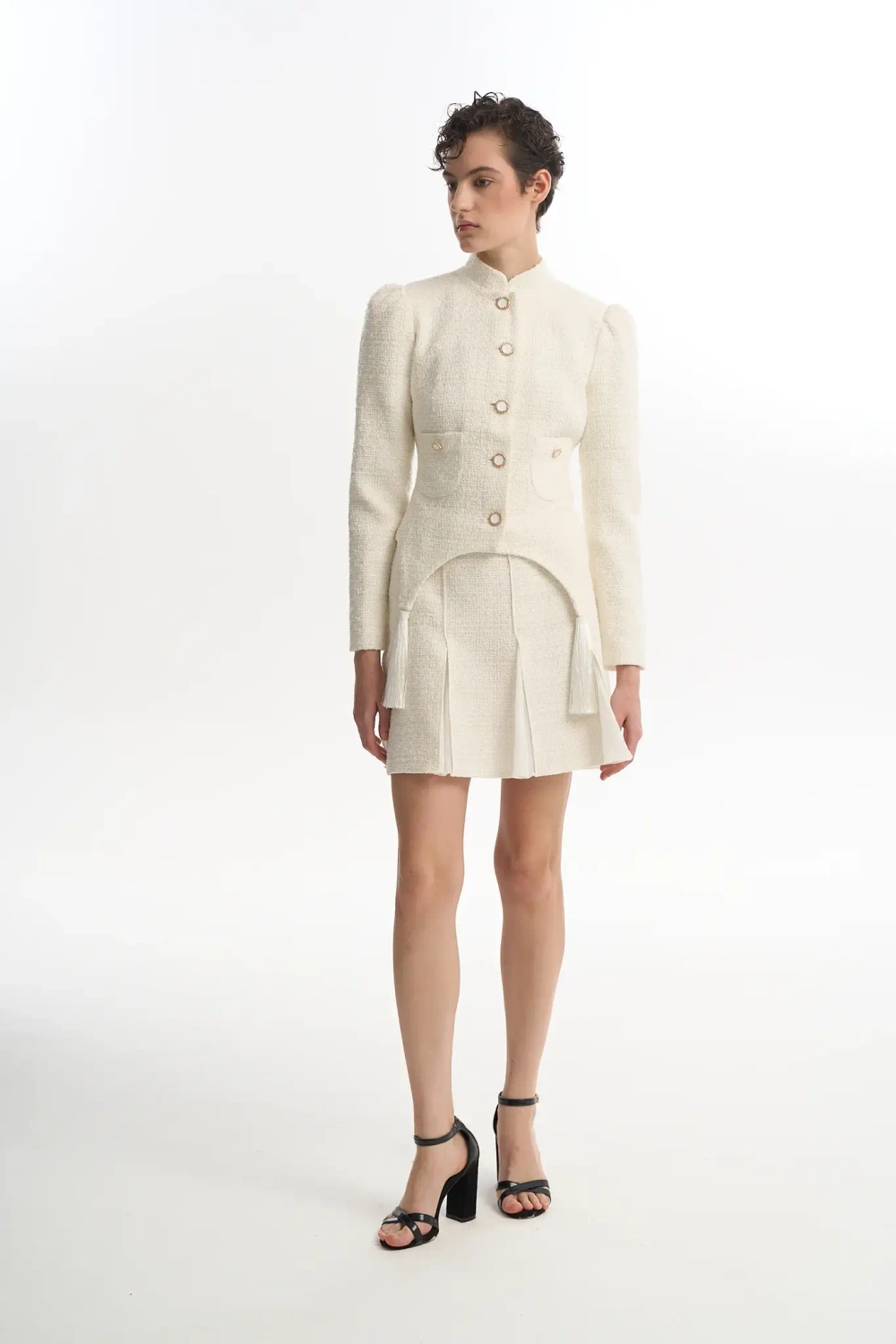 Юбка-мини со вставками белая