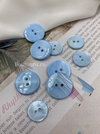 Пуговицы натуральный перламутр голубые