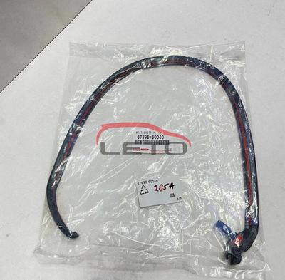 Уплотнитель двери (LH) 67896-60040 6789660040