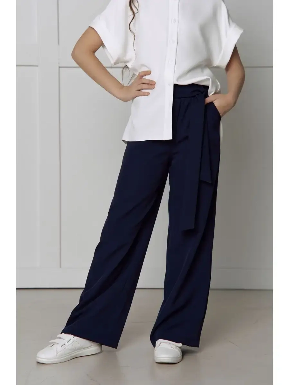 Костюм с брюками палаццо школьный