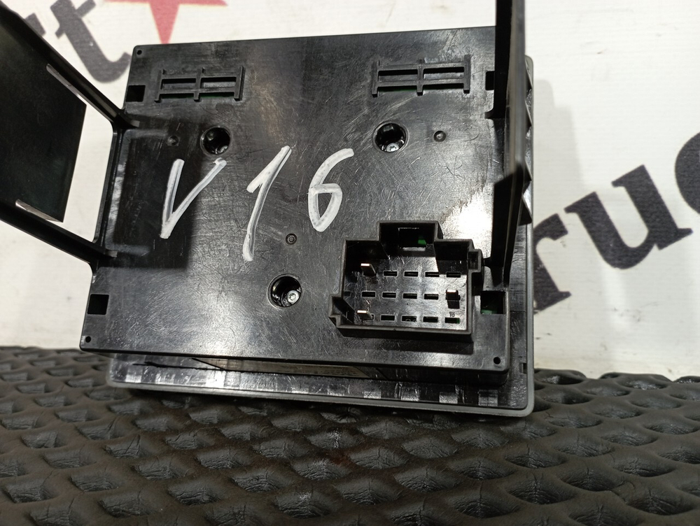 Переключатель света