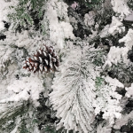 Ёлка «Кружевница» 300 см, ПВХ+леска с шишками белая снежная посыпка (1436 веток)