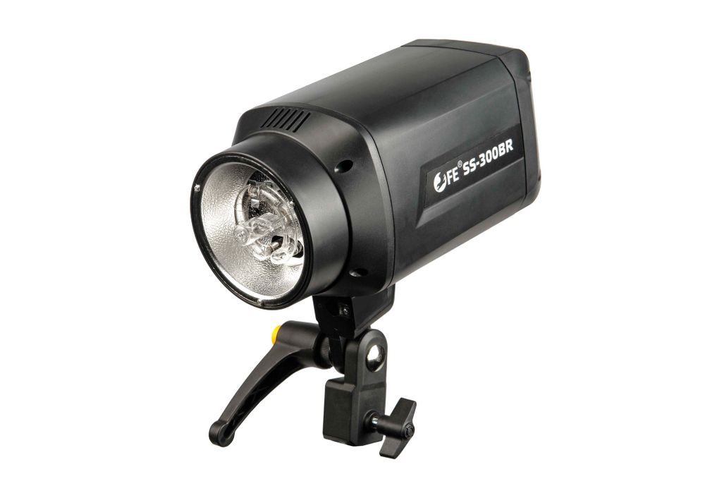 Студийная вспышка Falcon Eyes SS-300BR