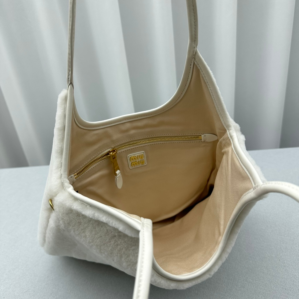 Miu Miu IVY Bag 40 cm