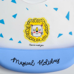 5385565 Нагрудник силиконовый, на кнопках, с карманом «Лев», цвет белый/голубой