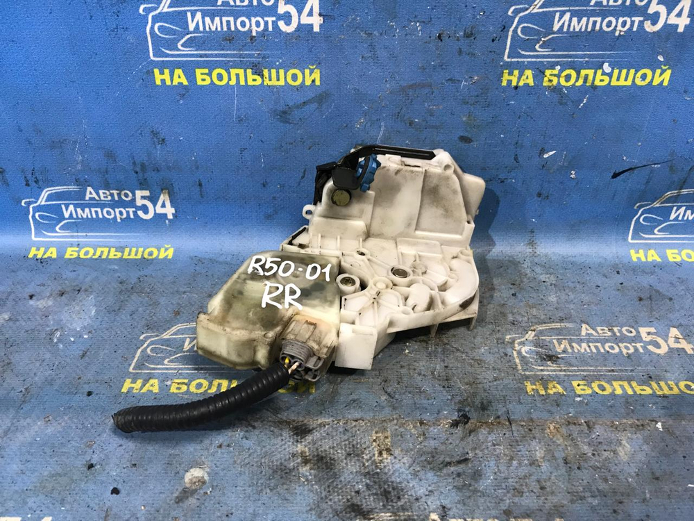 Замок двери задней правой NISSAN TERRANO 1996-2002