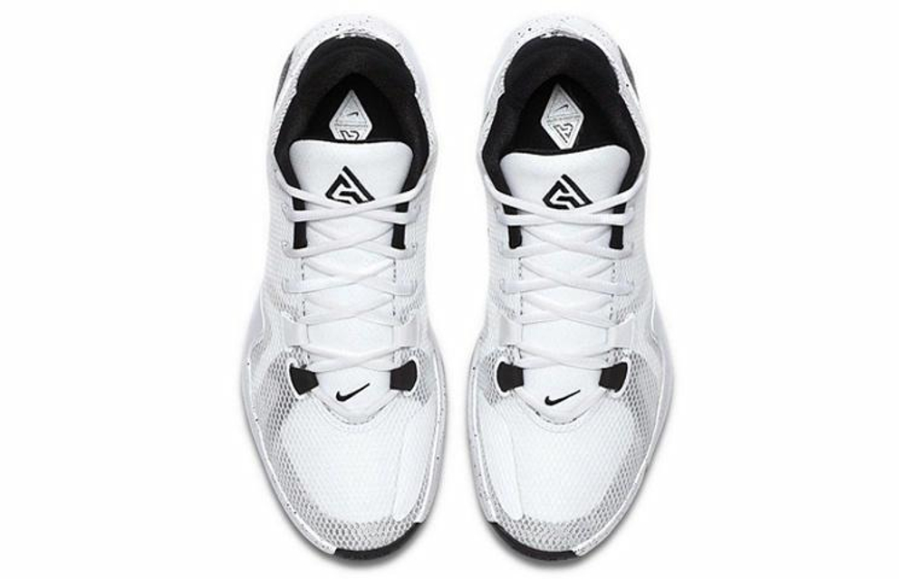 Кроссовки Nike Freak 1