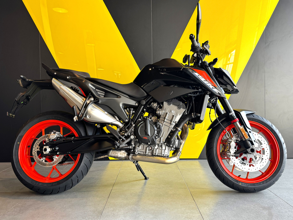 KTM 790 DUKE