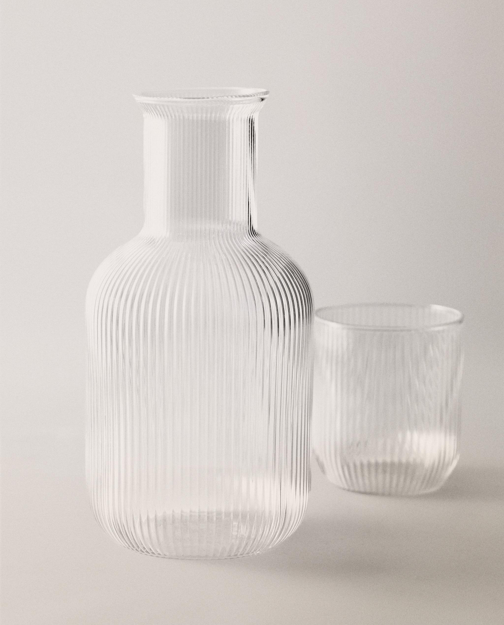 Zara Home кувшин из боросиликатного стекла, цвет прозрачный, 19 см