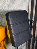 Портфель Louis Vuitton