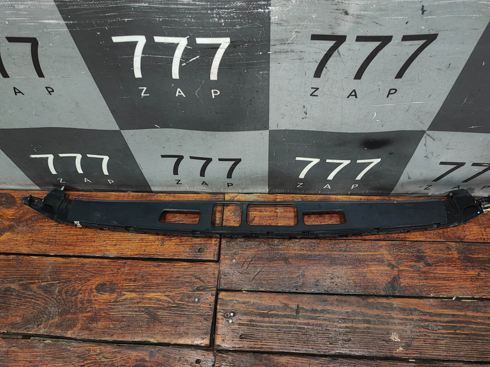 Кронштейн крышки багажника Geely Tugella 19-нв Б/У Оригинал 5062040200