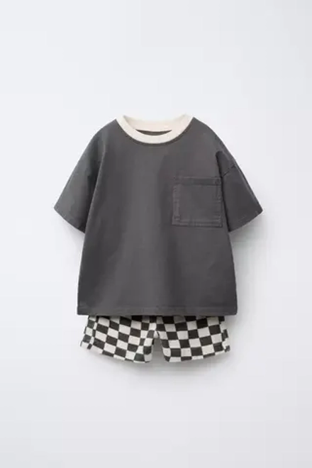 ZARA КОМПЛЕКТ ИЗ ФУТБОЛКИ И ШОРТОВ-ДЖОГГЕРОВ В КЛЕТКУ, АНТРАЦИТОВО-СЕРЫЙ