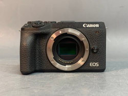 Canon EOS M6 Mark II 8000 кадров