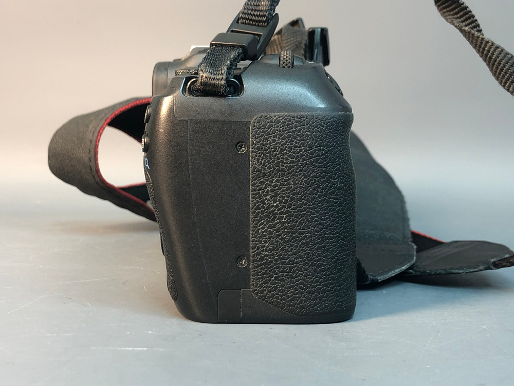 Canon EOS RP 121000 Кадров