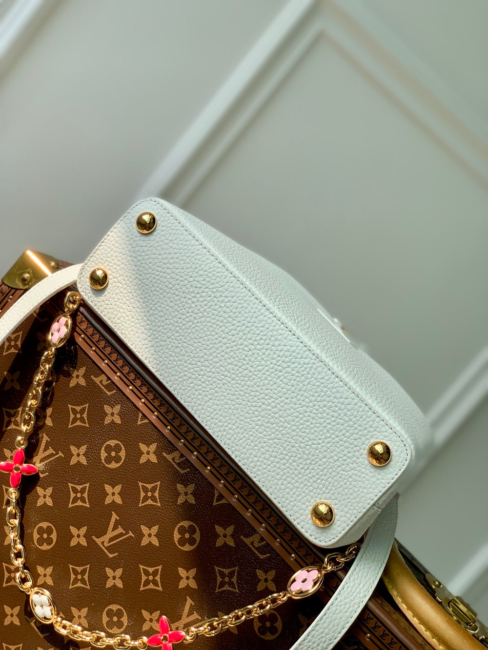 Louis Vuitton Capucines BB