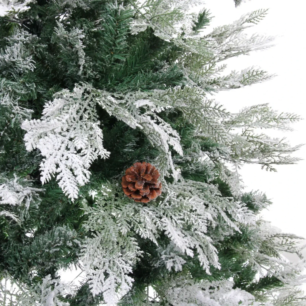 Ёлка «Таинственный лес» 150 см, (460 веток), ПВХ,леска,резина шишки, белое напыление