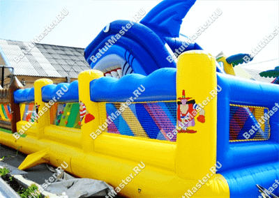 Большой надувной батут "Говорящая акула" 14*10*6 м