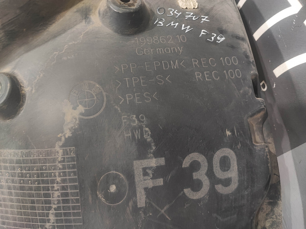 Подкрылок передний левый BMW X2 (F39) 17-23 Б/У Оригинал 51717427917