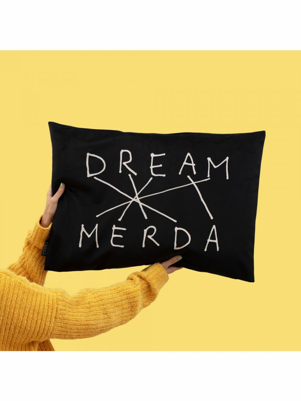 Подушка Dream-Merda Black 02442