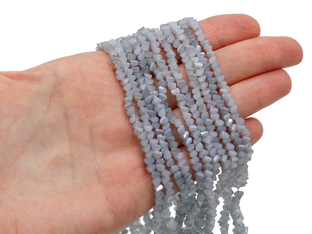 Нить бусин для украшений 4мм (ювелирное стекло)