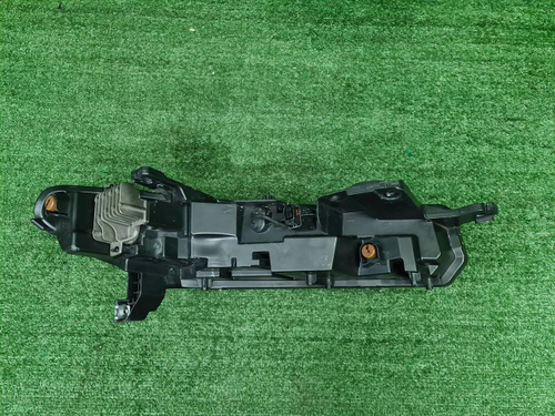 ДХО левый Hongqi E-HS9 (2020-н.в.)