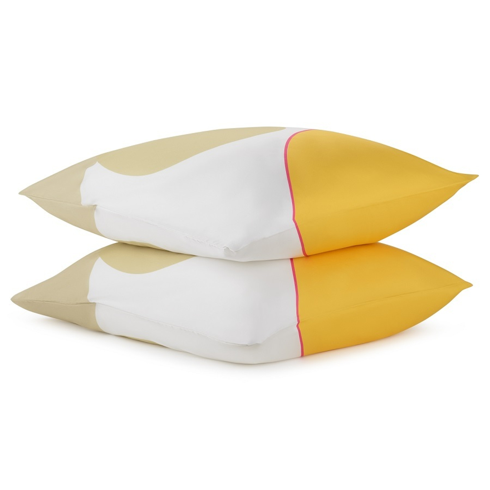 Набор из двух наволочек из сатина  горчичного цвета с авторским принтом из коллекции freak fruit, 70х70 см