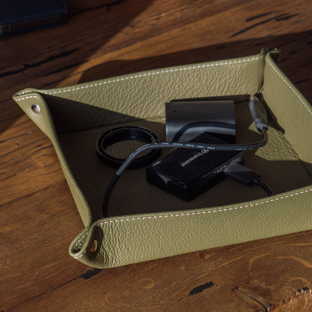 Лоток для мелочей из натуральной кожи теленка, зеленого цвета