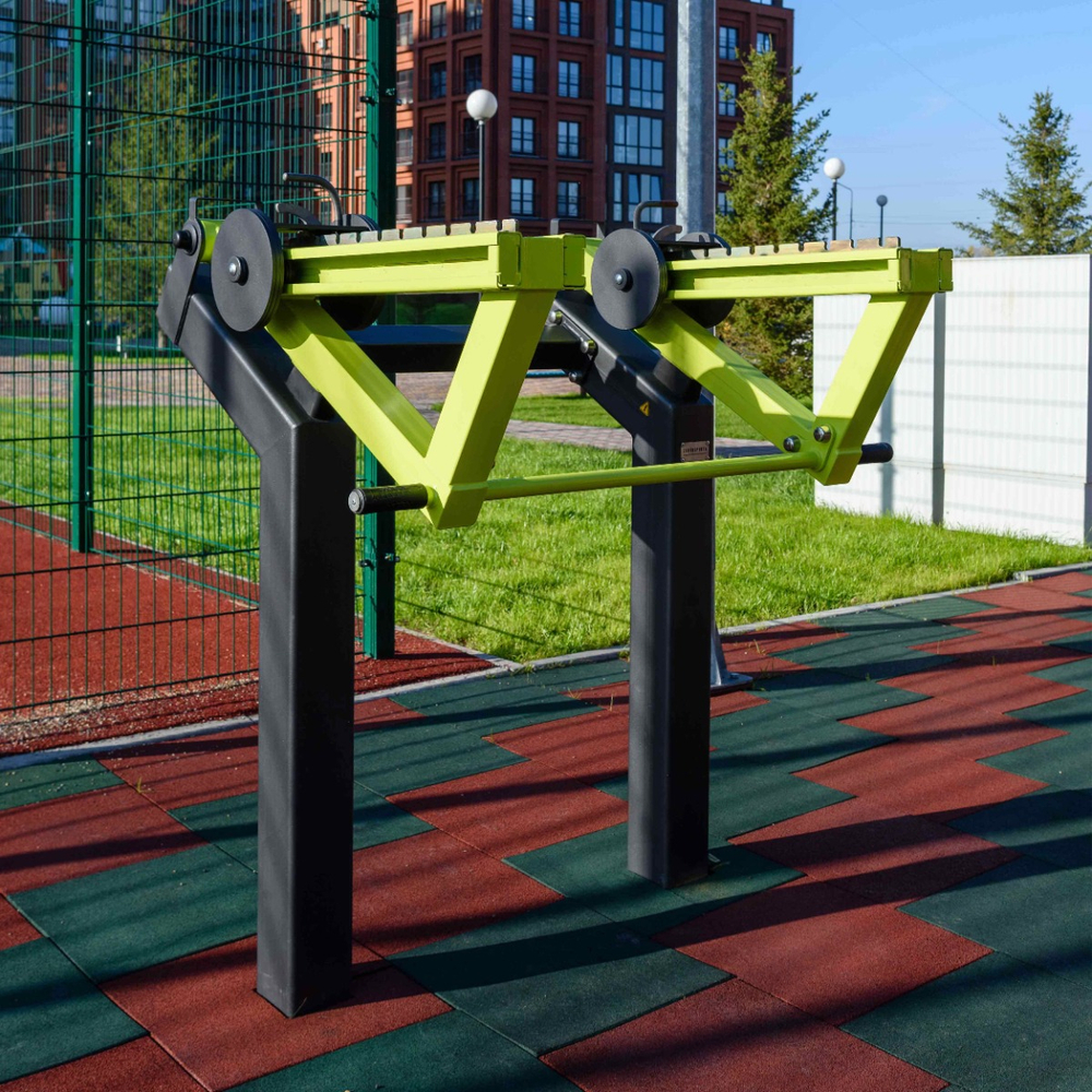 P-1804 Уличный тренажер Приседание с переменной нагрузкой ZAVODSPORTA