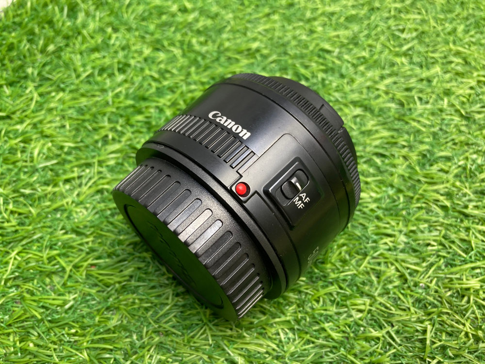 Canon EF 50mm 1.8 II