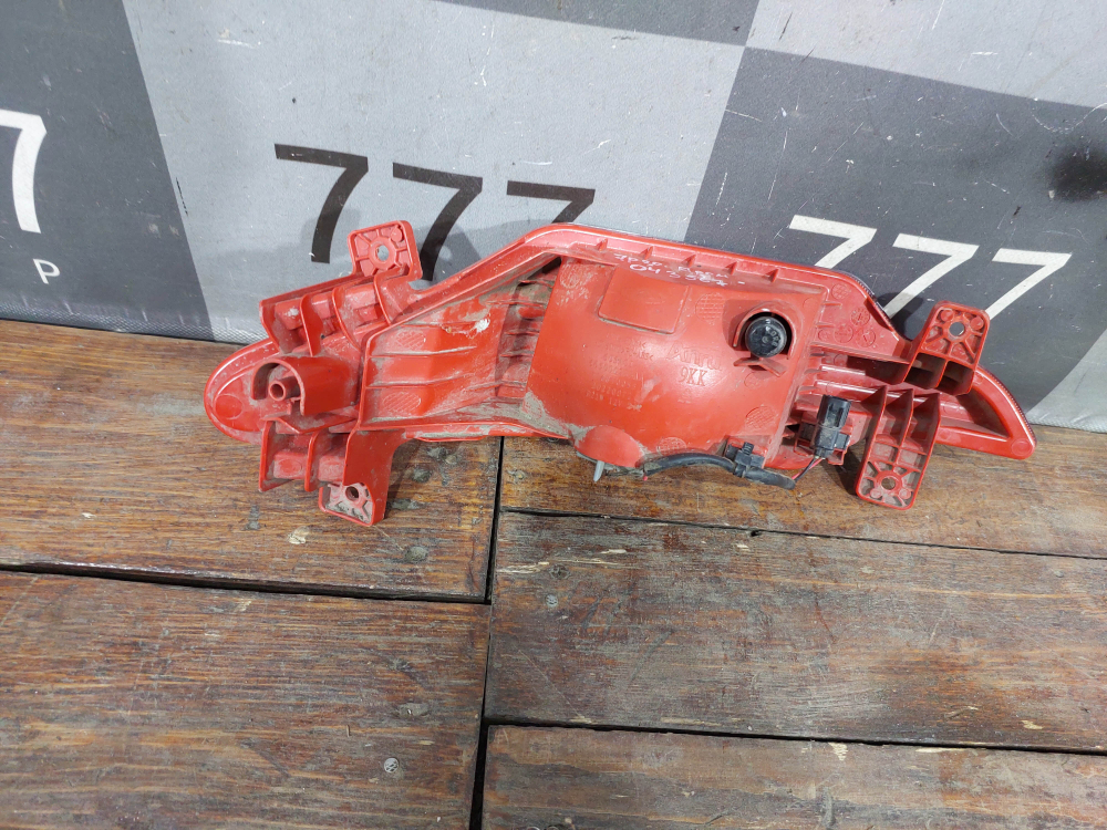 ПТФ задний правый Chery Tiggo 7 Pro 20-нв Б/У Оригинал 605000283AA