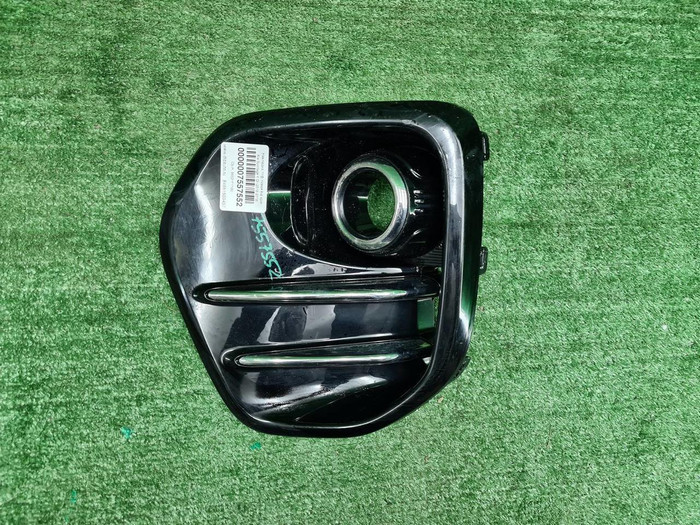 Накладка ПТФ левая KIA Sportage 4 QL (2016-2018)