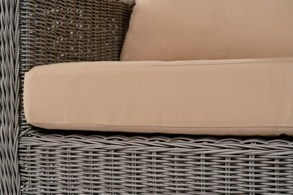 Диван садовый плетеный из искусственного ротанга SUNSTONE 3-х местный