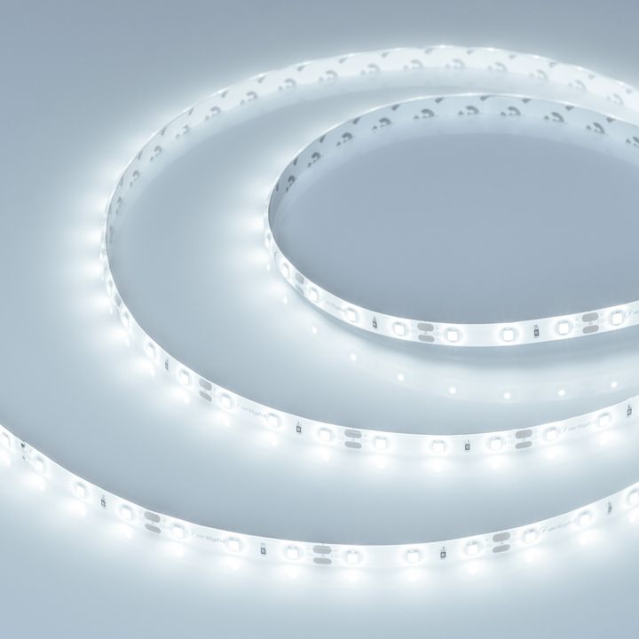 Светодиодная влагозащищенная лента Arlight 4,8W/m 60LED/m 2835SMD холодный белый 5M 016836(2)