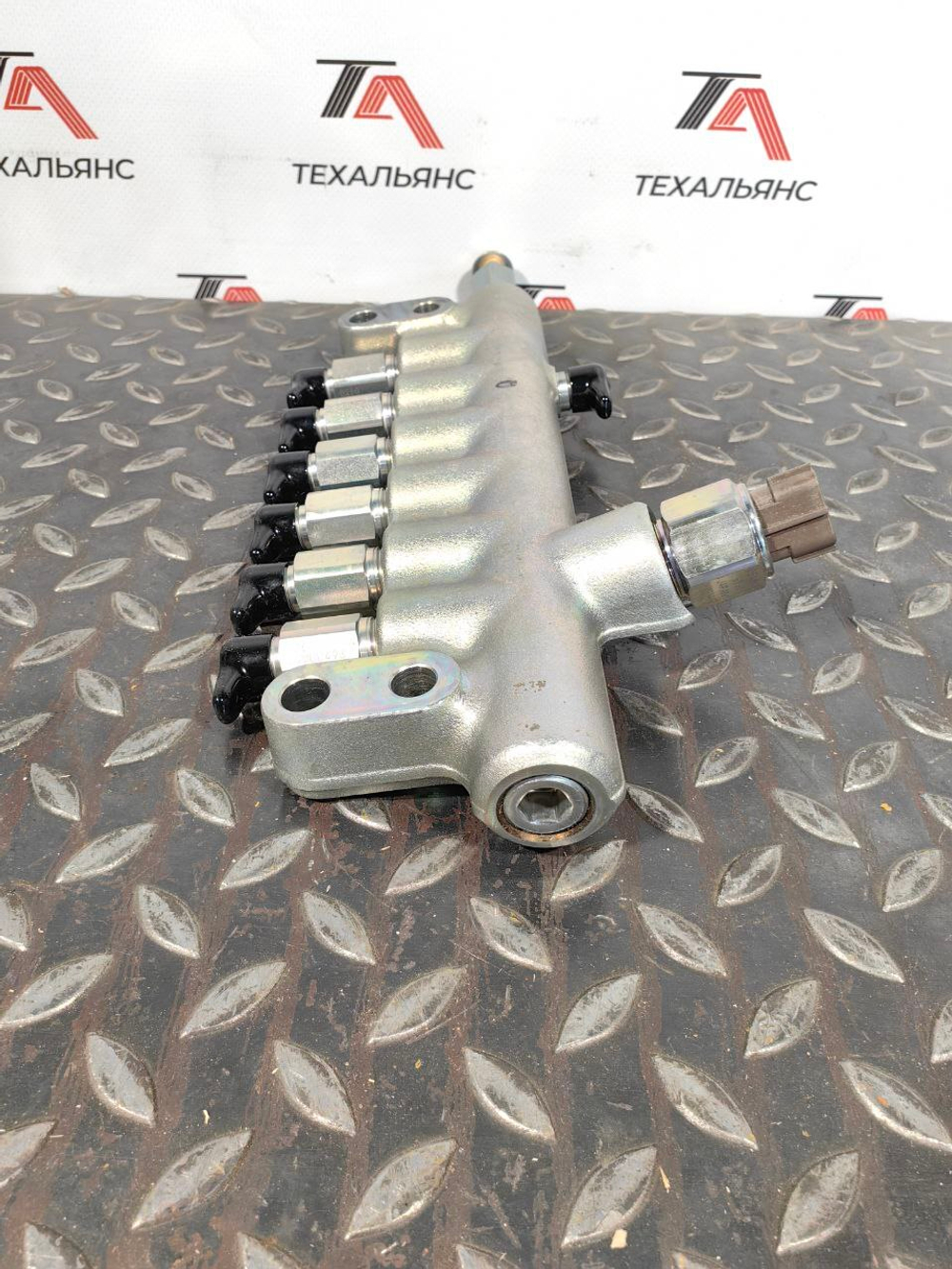 Топливная рейка 6HK1 8981529500