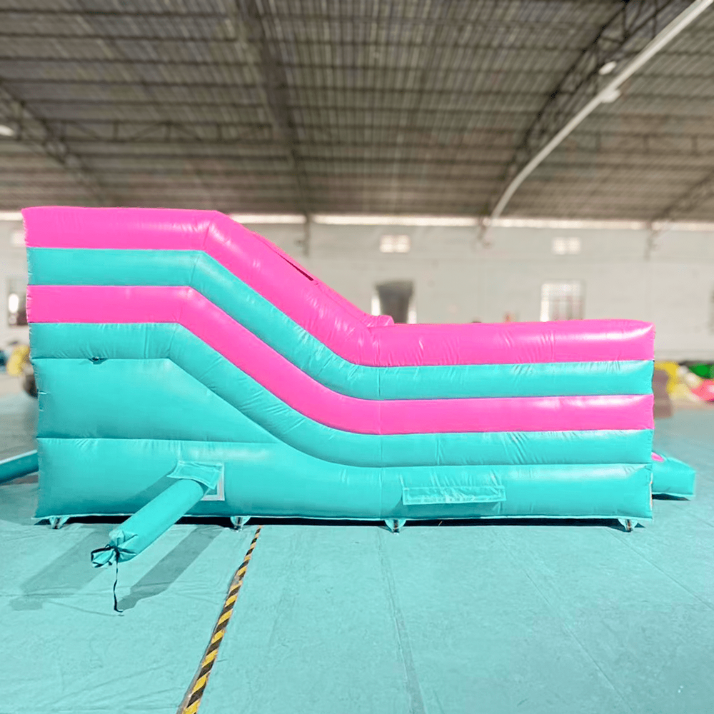 Коммерческий надувной батут «Бирюзовая долина»,  5*2,5*3 м