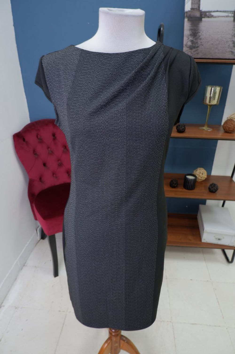 Платье Pole&Pole плотное 44 размер