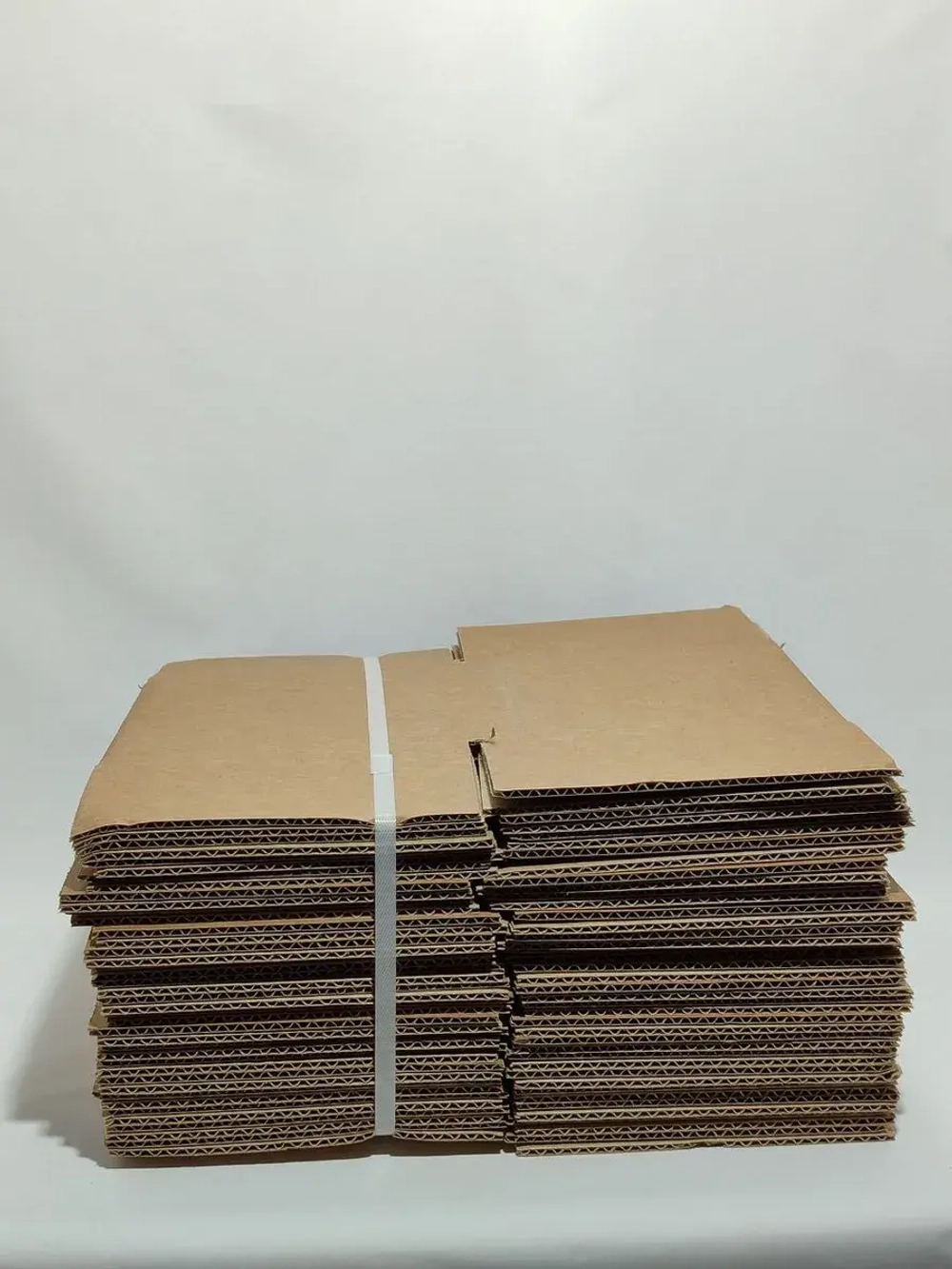 Картонные коробочки маленькие 20 штук 15х15х15 см