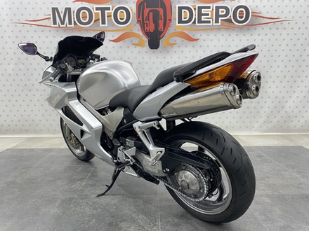 Honda VFR800F , 2005