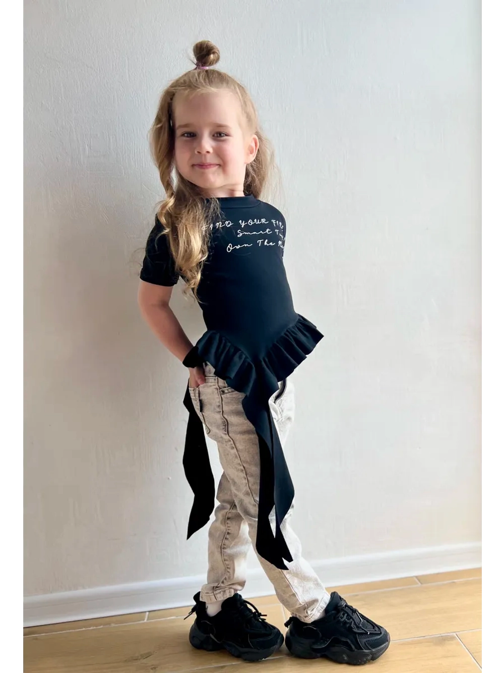 Футболка с воланами