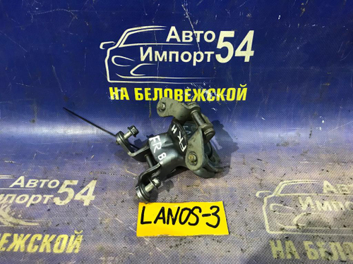 Петля двери передней правой CHEVROLET LANOS 2010