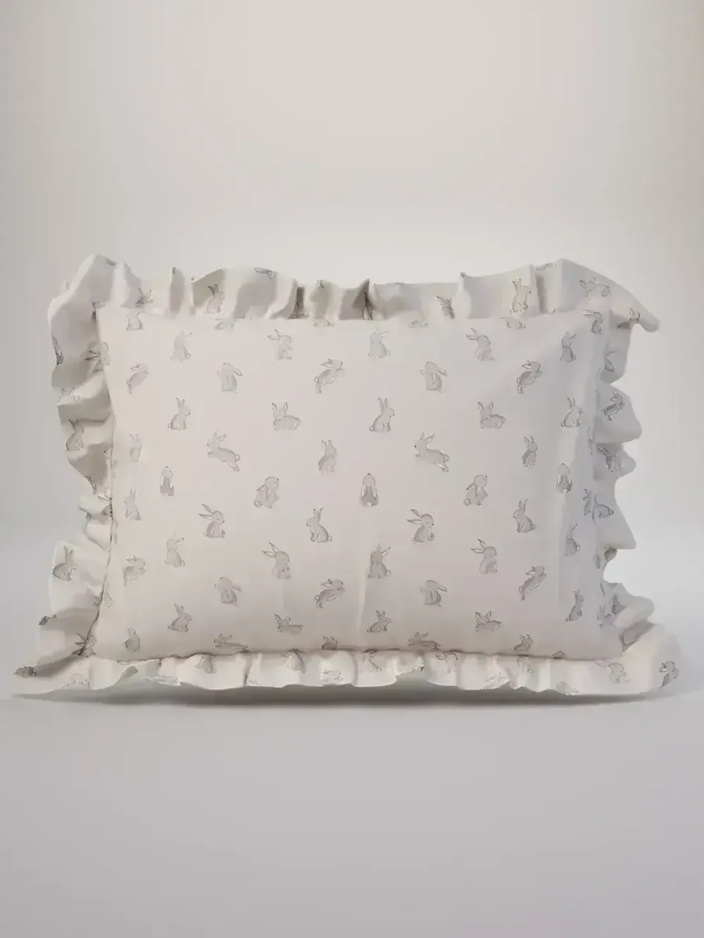 Декоративная наволочка с рюшами, оборками "Фландр" 40х60 см, 1 шт, без молнии