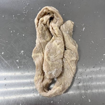 Синюга говяжья 125+ мм