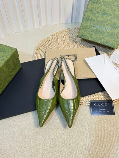 Gucci Slingback Pump