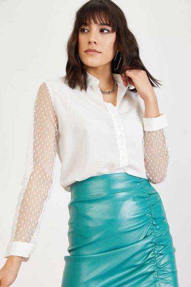 Qadın üçün qolu krujevalı ağ köynək 10021009